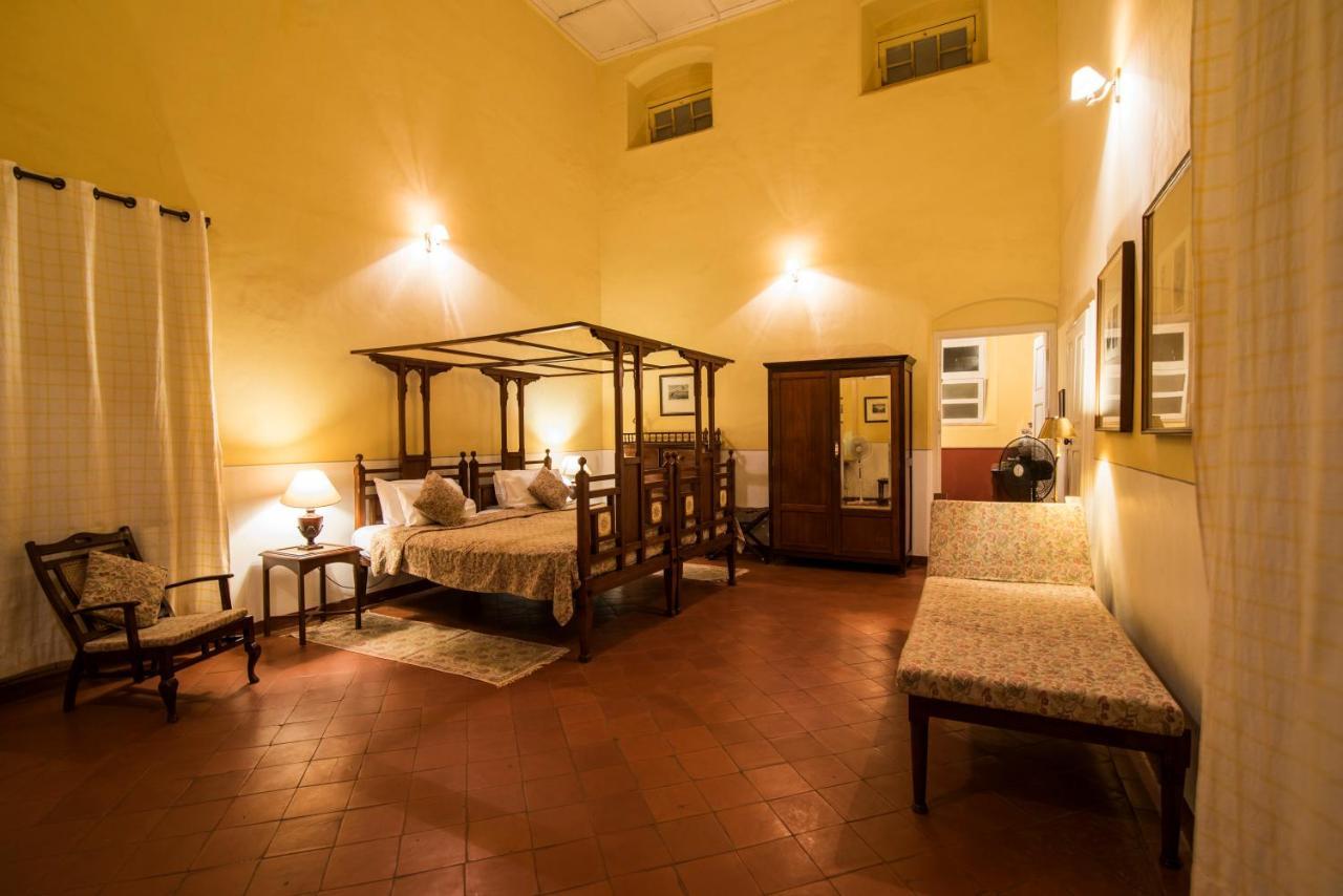 Dune Barr House - Verandah in the Forest Matheran Bagian luar foto